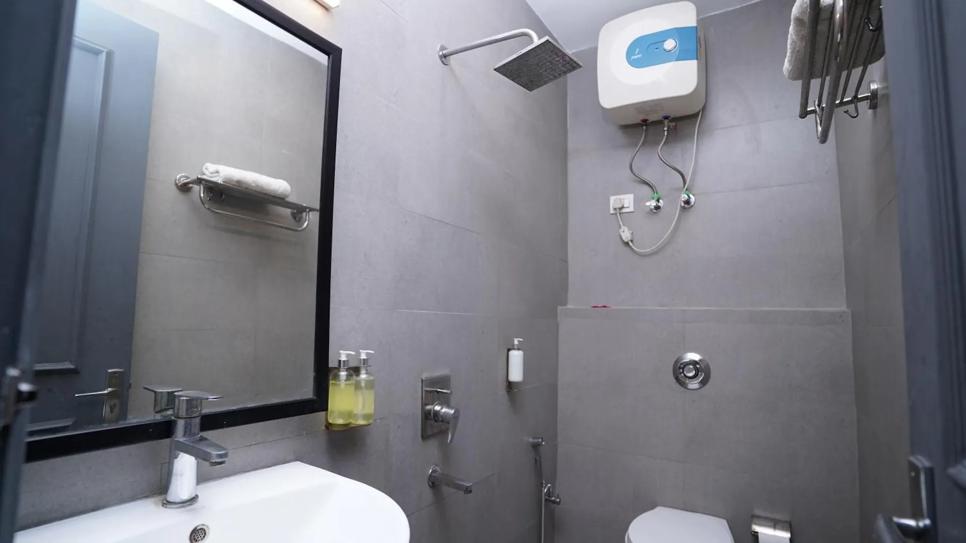 Hotel Mira Residency- Outer Ring Road, Paschim Vihar Delhi   New Delhi